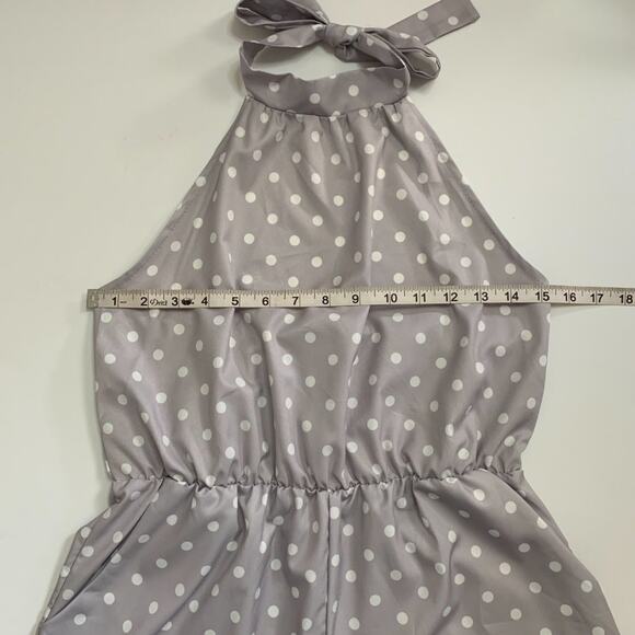 NWT Gray Polka Dot Halter Top Romper Small - Picture 2 of 10